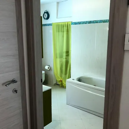 Apartment House Claudia By Holiday World *